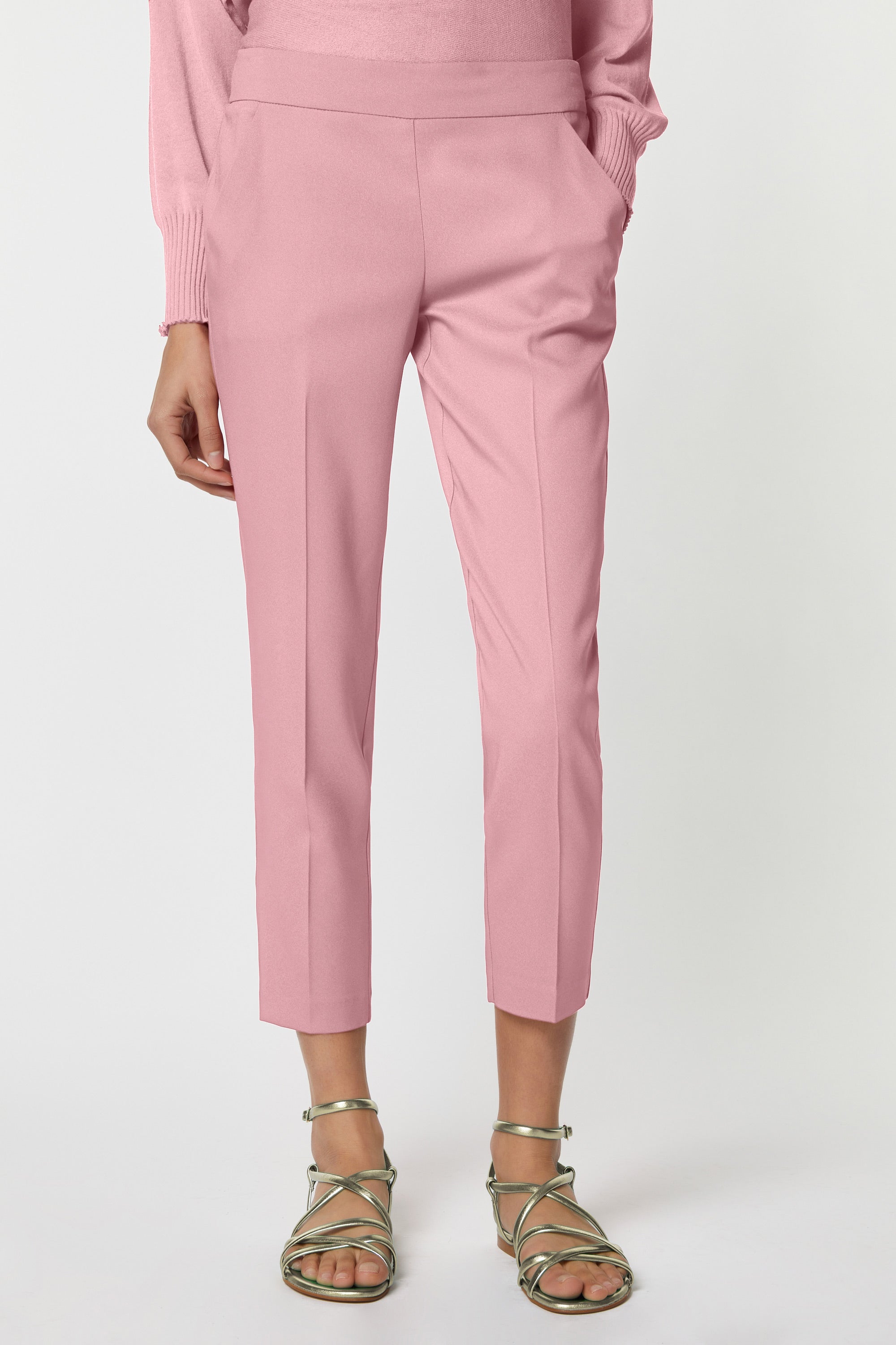 TAILORED PANTS IN VISCOSE CRÊPE