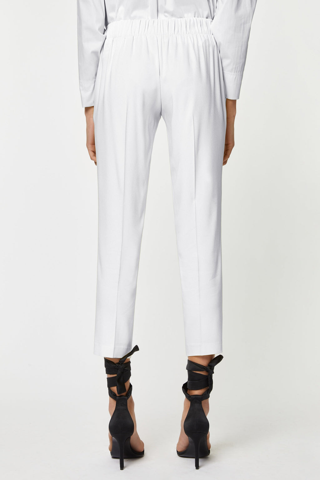 TAILORED PANTS IN VISCOSE CRÊPE